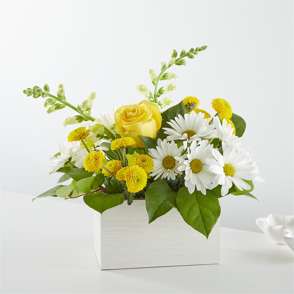 Sun Salutation Box Bouquet – Liberty Flower Farm, Forest VA