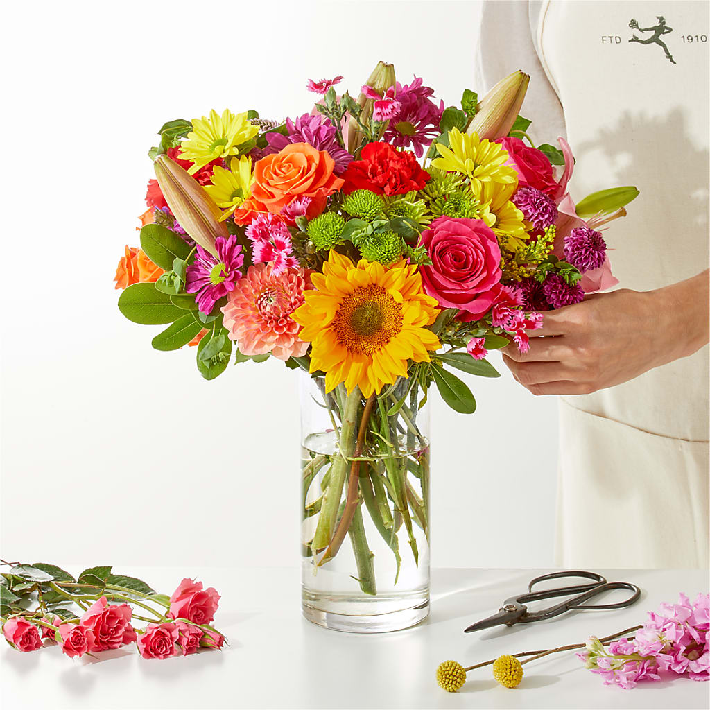 Cue the Confetti - A Florist Original – Liberty Flower Farm, Forest VA