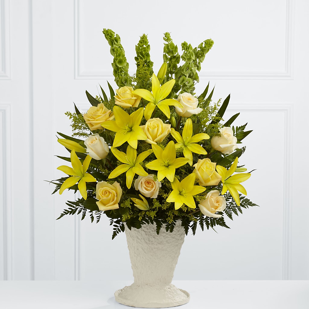 Golden Memories Arrangement – Liberty Flower Farm, Forest VA