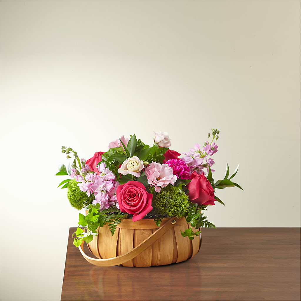 Radiance in Bloom Basket – Liberty Flower Farm, Forest VA