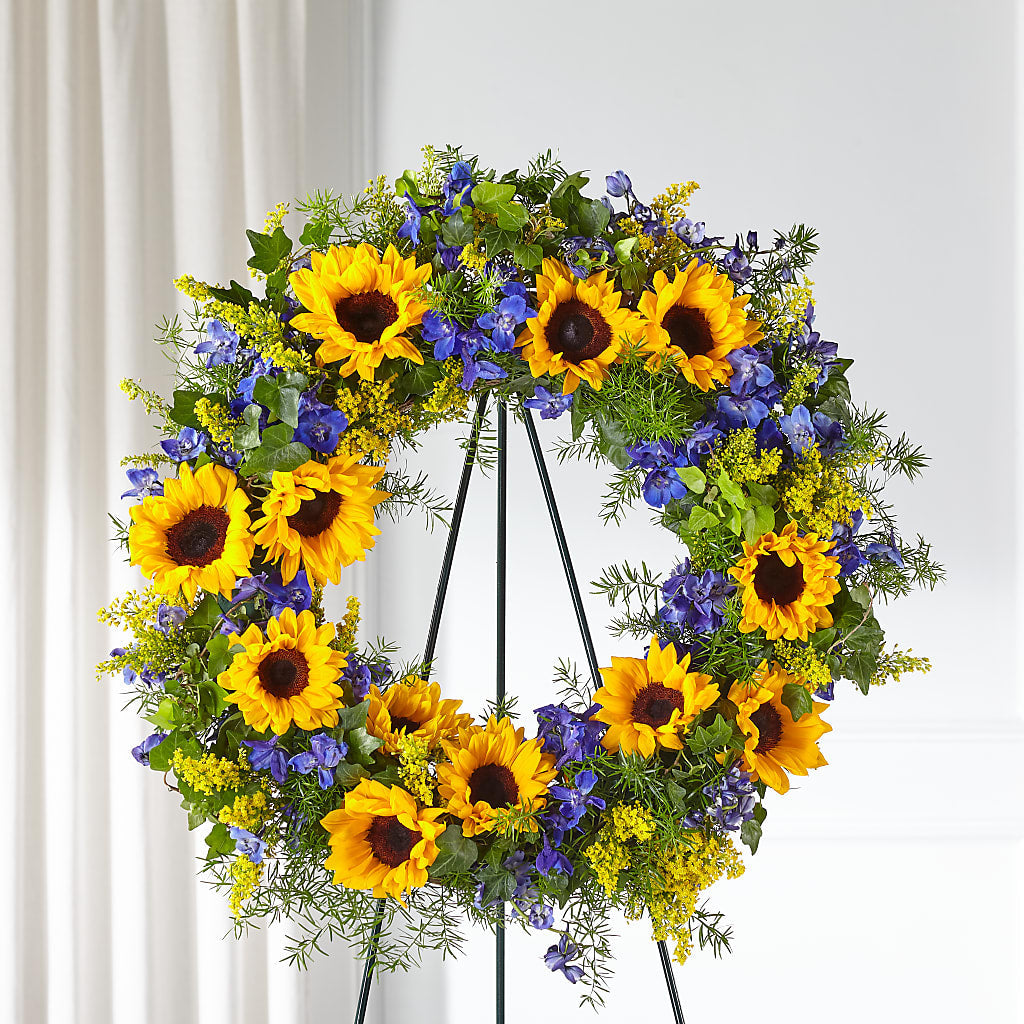 Bright Rays Wreath – Liberty Flower Farm, Forest VA