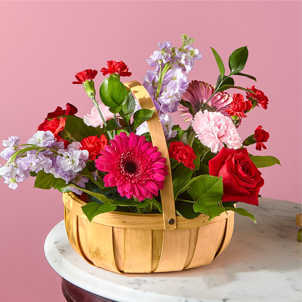 Pink Picnic Basket – Liberty Flower Farm, Forest VA