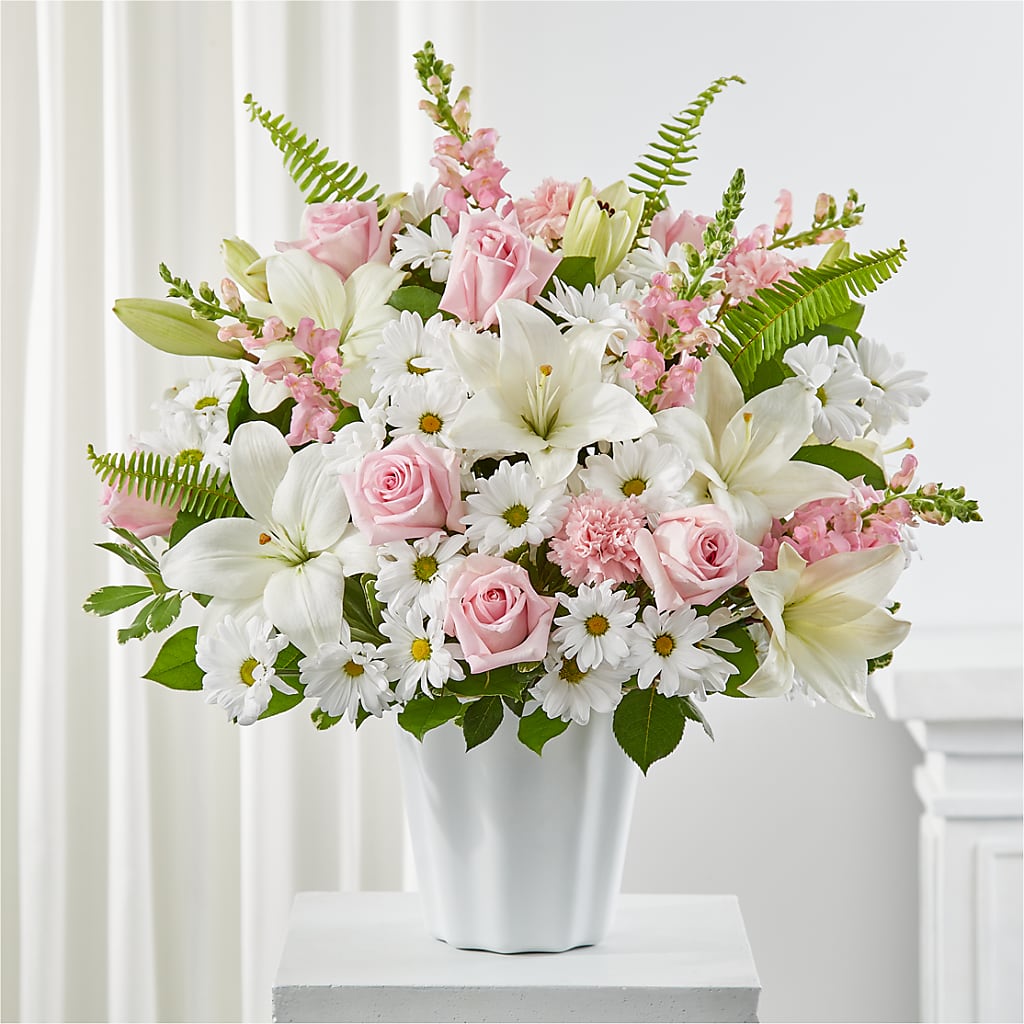 Soft Touch Tabletop Basket – Liberty Flower Farm, Forest VA