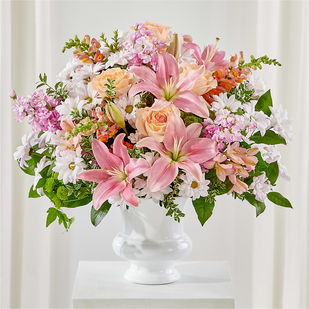 Heartfelt Gesture Urn Arrangement – Liberty Flower Farm, Forest VA