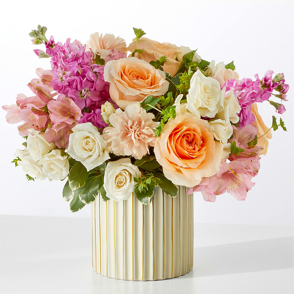 Paradise Bouquet with Ivory Vase – Liberty Flower Farm, Forest VA