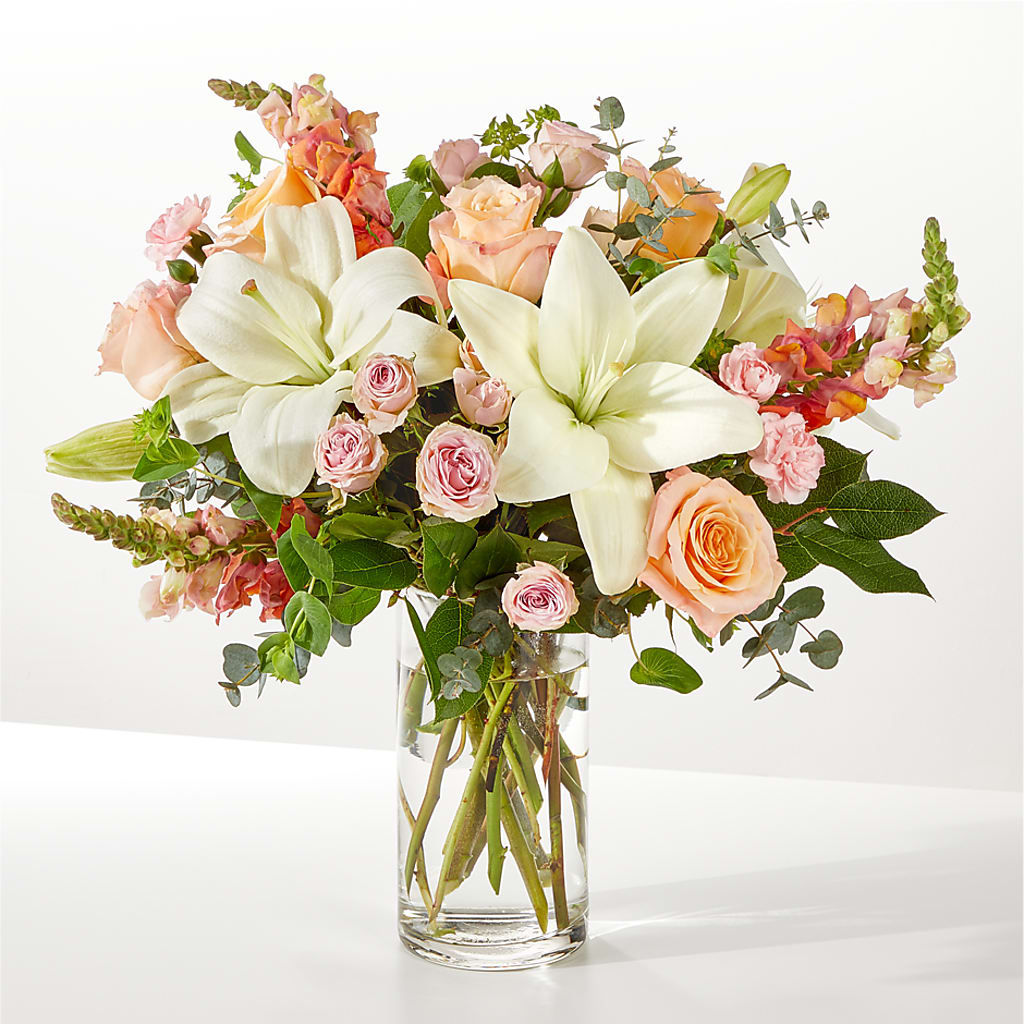 Grapefruit Splash Bouquet – Liberty Flower Farm, Forest VA