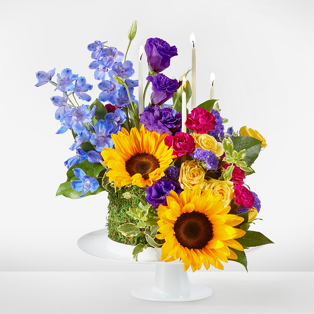 Star of the Day Floral Cake – Liberty Flower Farm, Forest VA