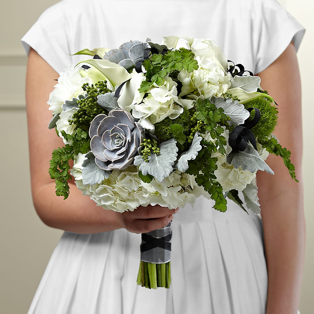 Sweet Innocence Bouquet – Liberty Flower Farm, Forest VA