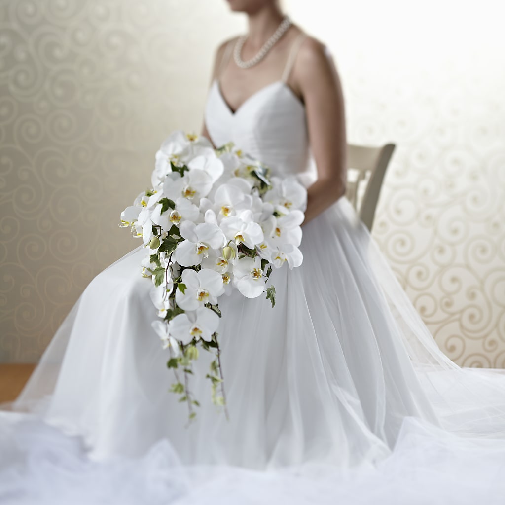 Classic White Bouquet – Liberty Flower Farm, Forest VA
