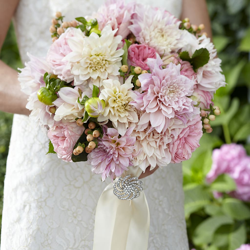 Heart's Promise Bouquet – Liberty Flower Farm, Forest VA