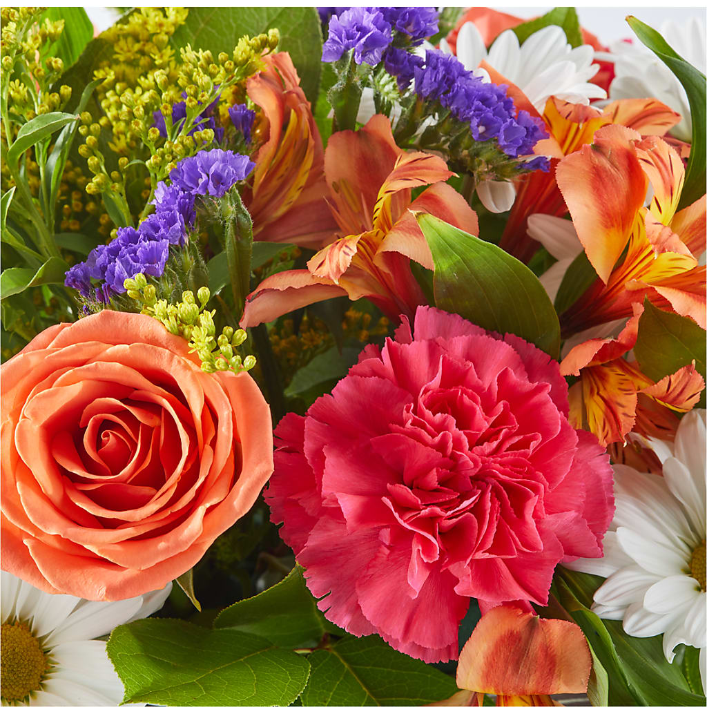 Oopsie Daisy Box Bouquet –  Liberty Flower Farm, Forest VA