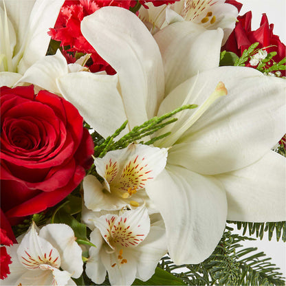 Holiday Season Bouquet –  Liberty Flower Farm, Forest VA