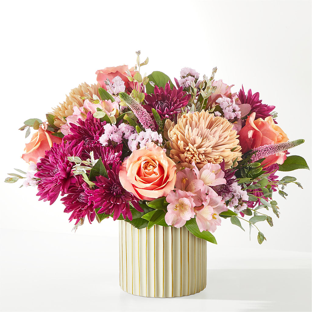 Berry Cobbler Bouquet with Ivory Vase –  Liberty Flower Farm, Forest VA