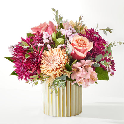 Berry Cobbler Bouquet with Ivory Vase –  Liberty Flower Farm, Forest VA