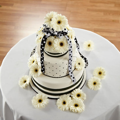 Simple Sophistication Cake Décor –  Liberty Flower Farm, Forest VA